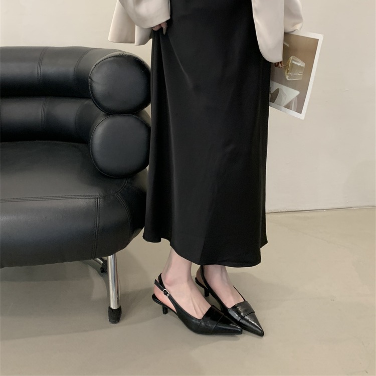 Women's Pointed Toe Low Heel Sandals 2025 Spring New Elegant French Style Shallow Mouth Dress Shoes - Image 3