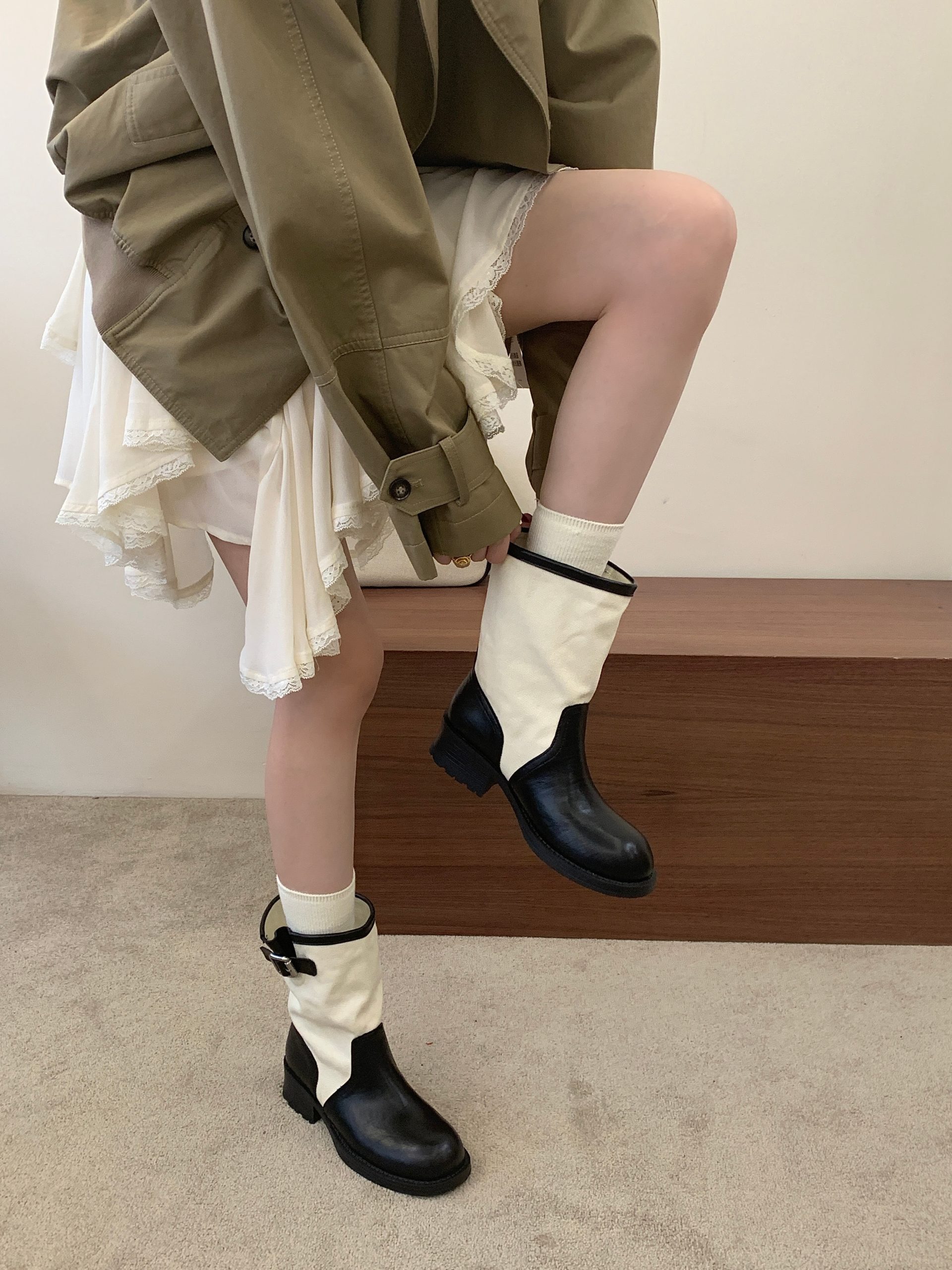 Yang Mi Style British Retro Western Cowgirl Boots Women 2026 New Summer Short Boots Knight Martin Boots - Image 3