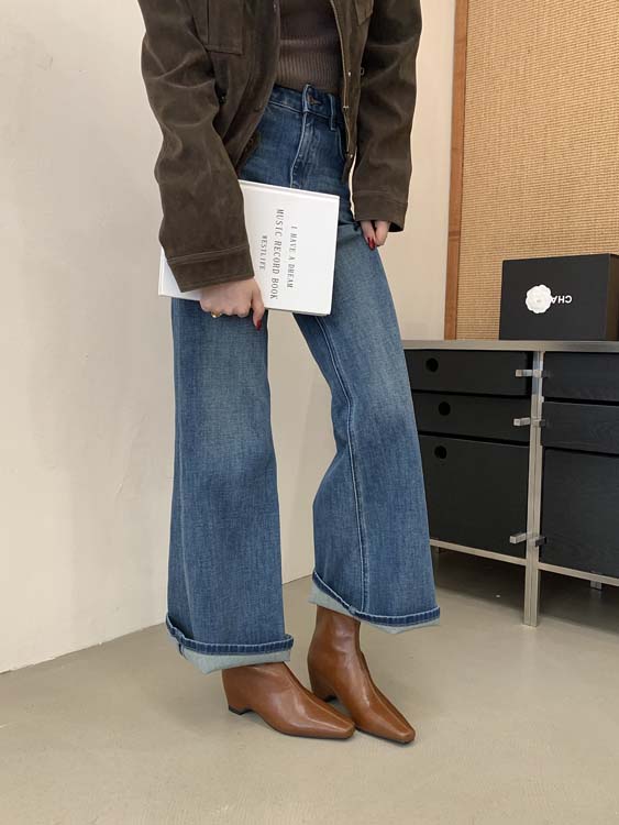 Early Autumn Square Toe Wedge Heel Short Boots Premium Slim Fit Brown Leather Back Zipper for Dresses and Wide Leg Jeans - Image 4