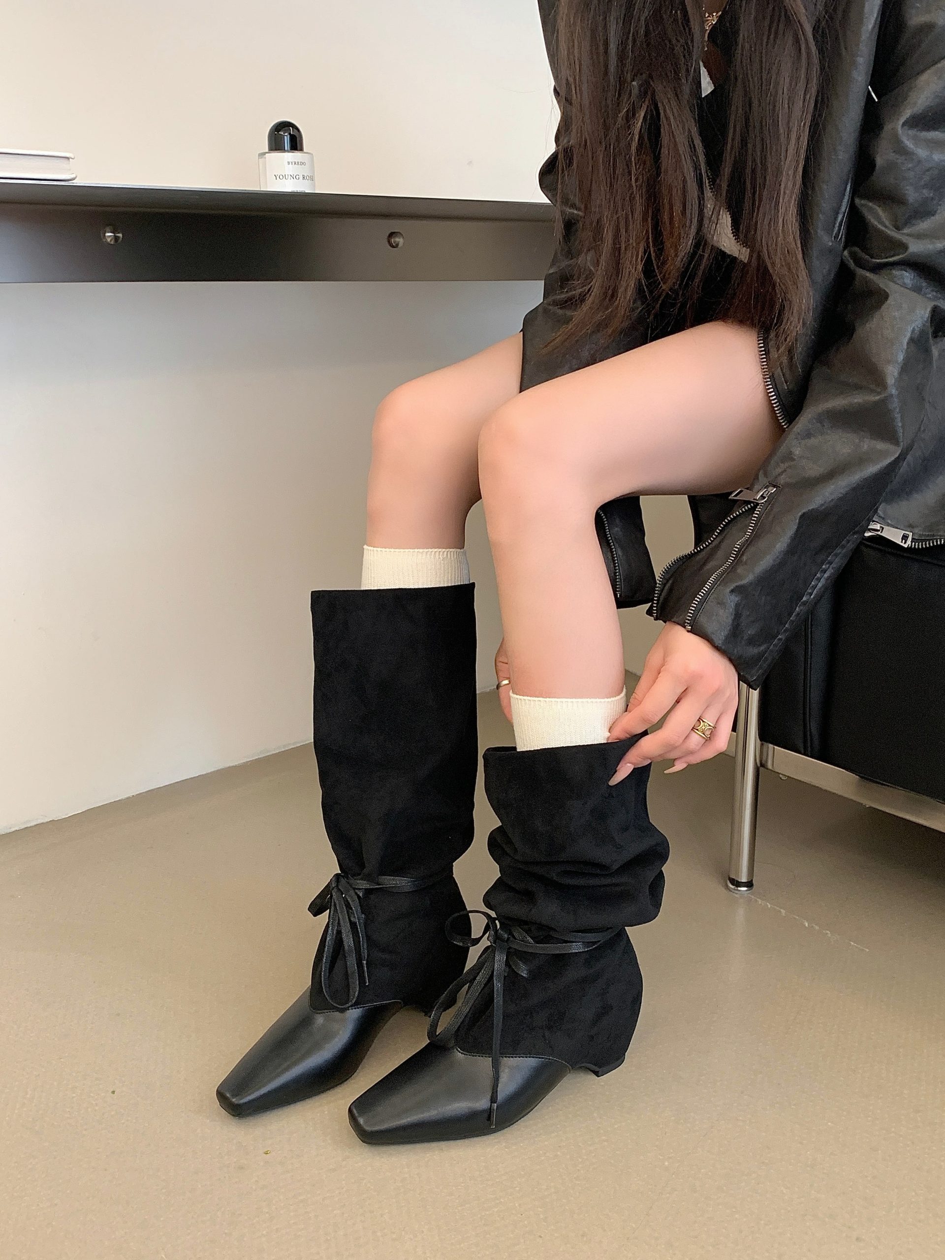 Retro Color Block Boots Women 2026 New Pointed Toe Wrinkled Stack Boots Western Cowboy Boots Slim Riding Boots - Style 5cdc27 - Image 3